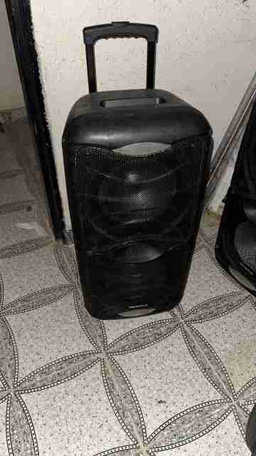 تأجير سماعات حفلات ومناسبات